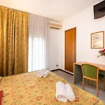 Camelia Rooms Venice Guesthouse